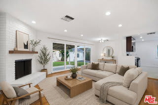 12811 Cumpston Street – photo 4