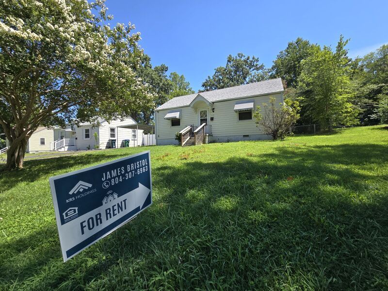 1715 Rockwood Rd – photo 1