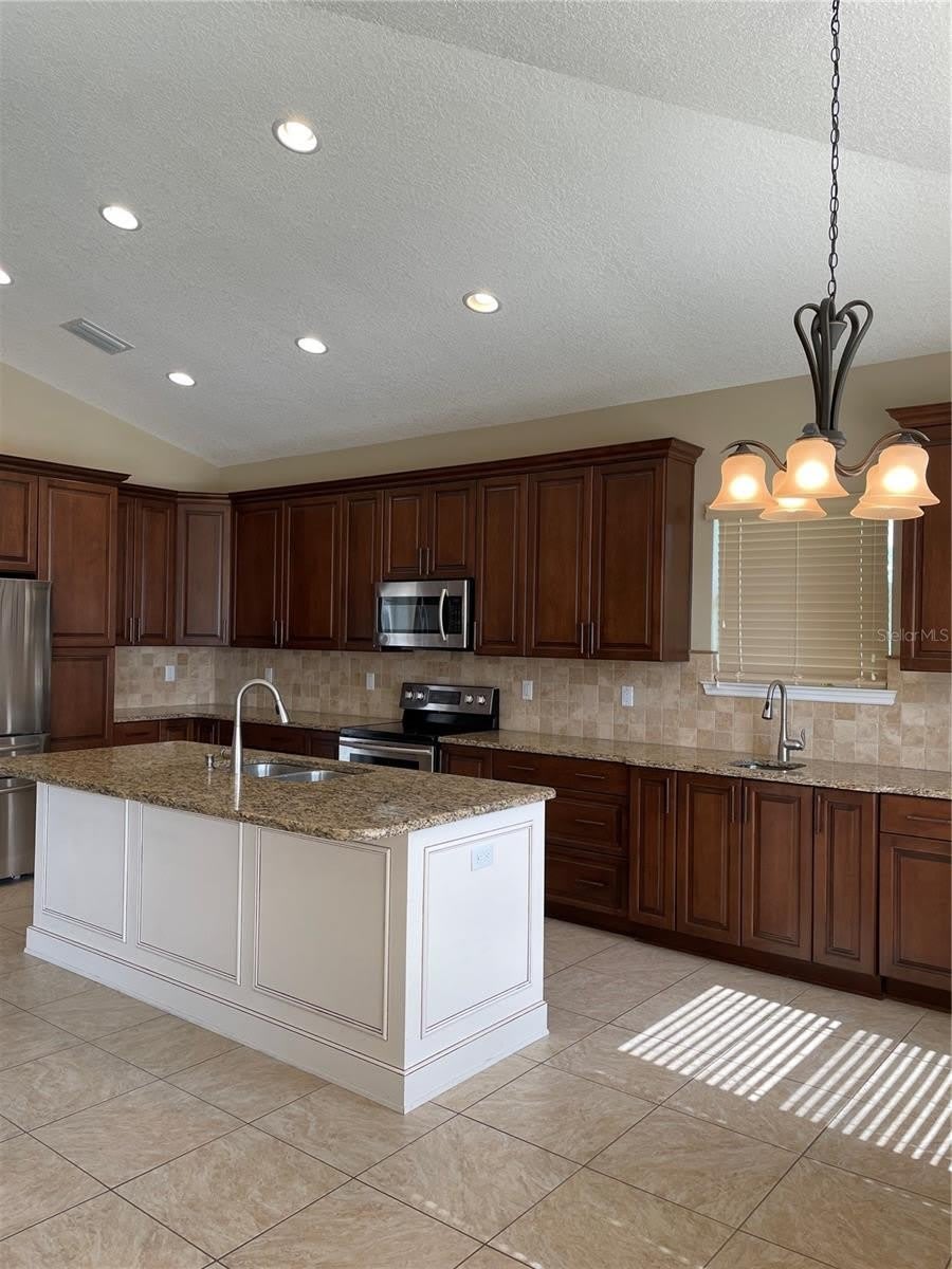 11445 Dovetail Lane – photo 5