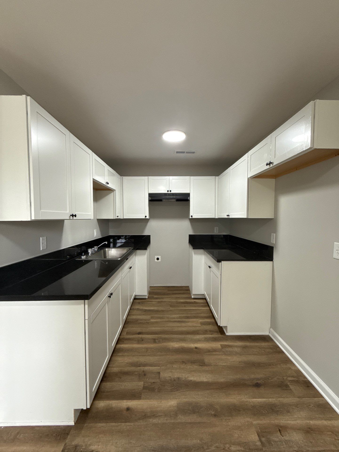 930 Norris St Brownsville – photo 5