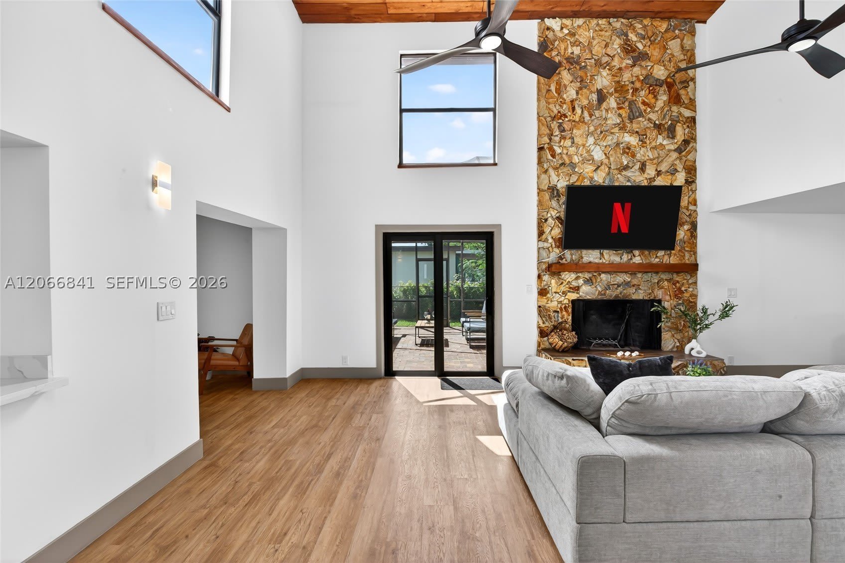 7221 Freedom St – photo 5