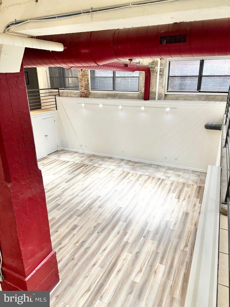266 23RD Street – photo 3