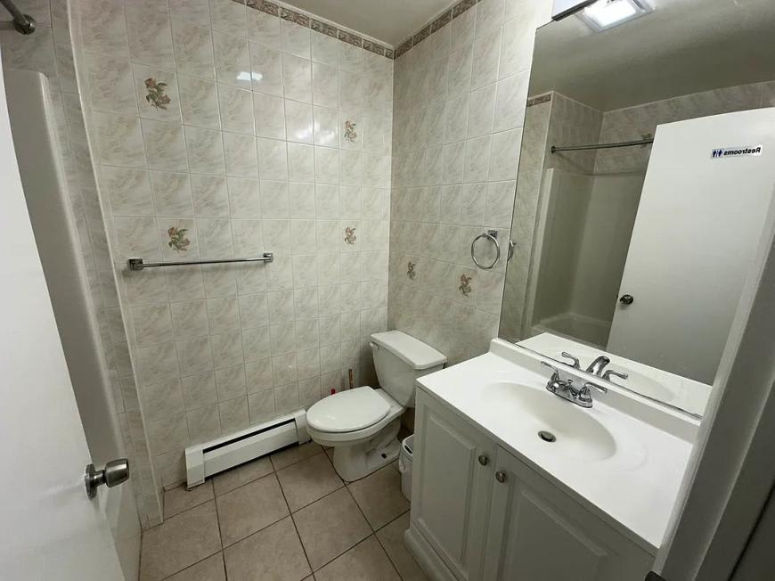 137 West Tremont Avenue – photo 3