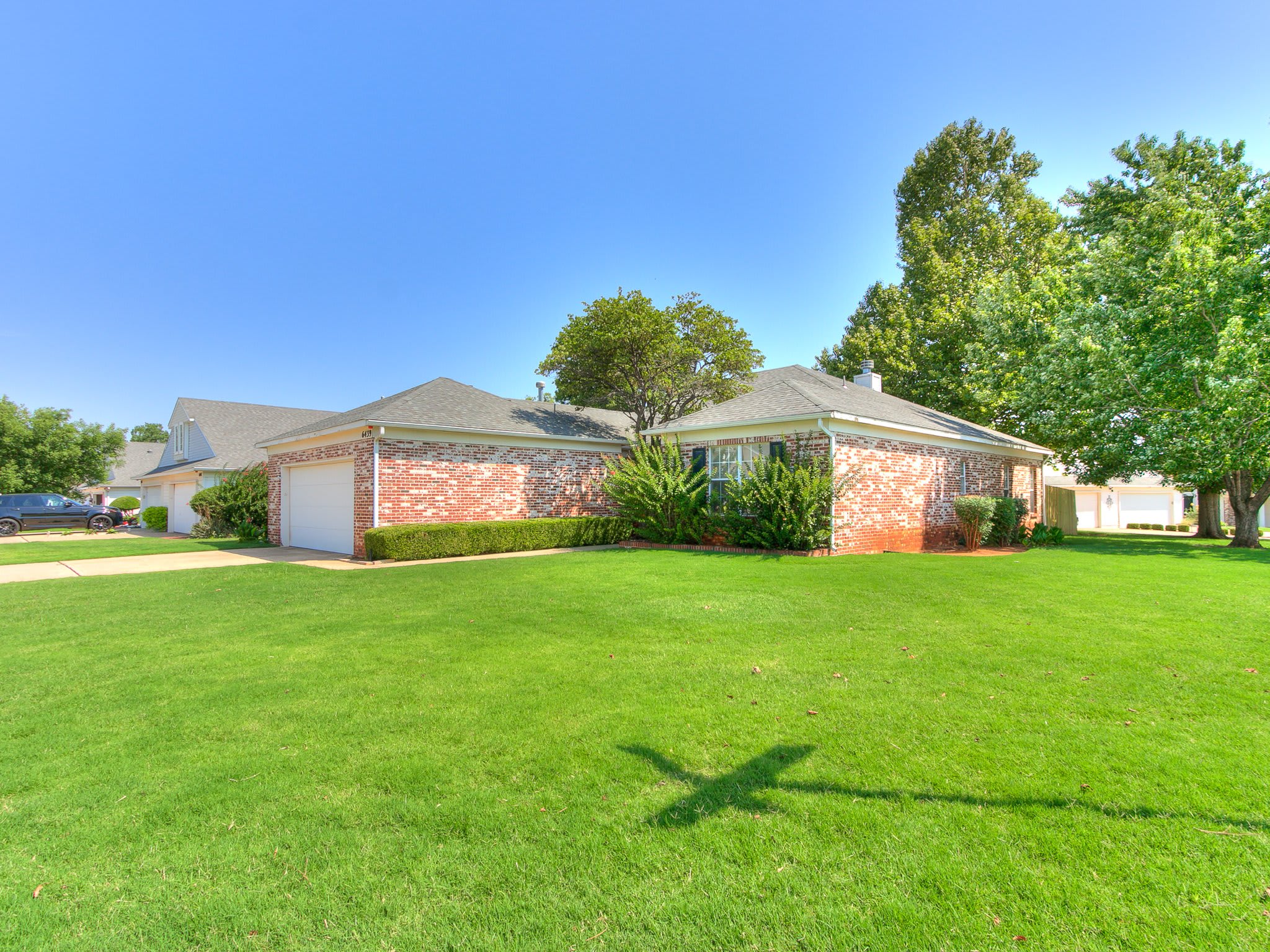 6439 Masons Drive – photo 3