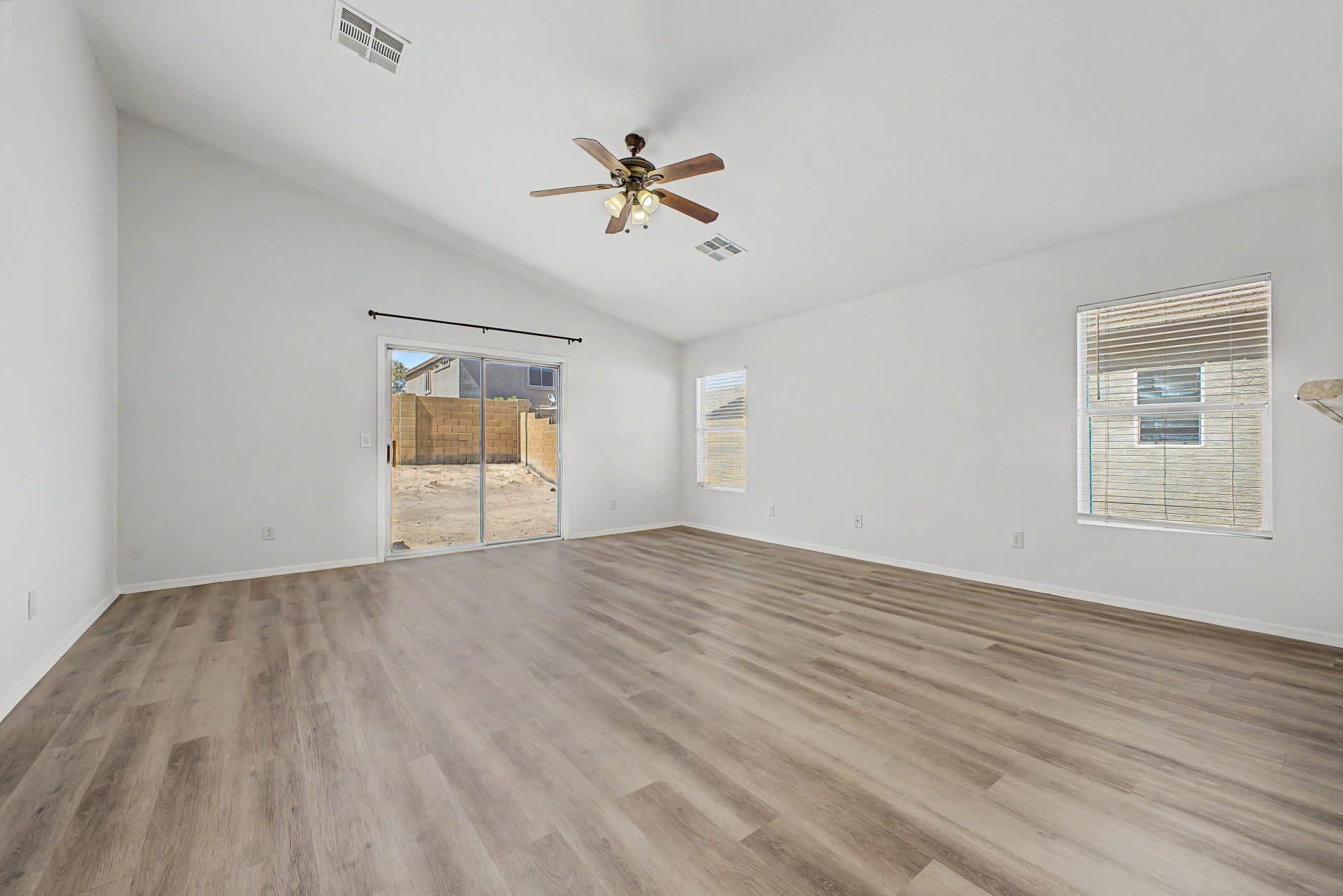 22820 W. Papago St. – photo 2