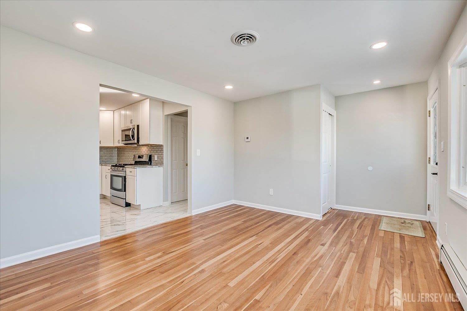145 Somerset Avenue – photo 4