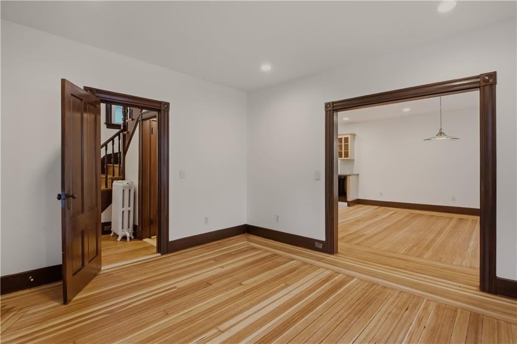 82 Van Zandt Avenue – photo 5
