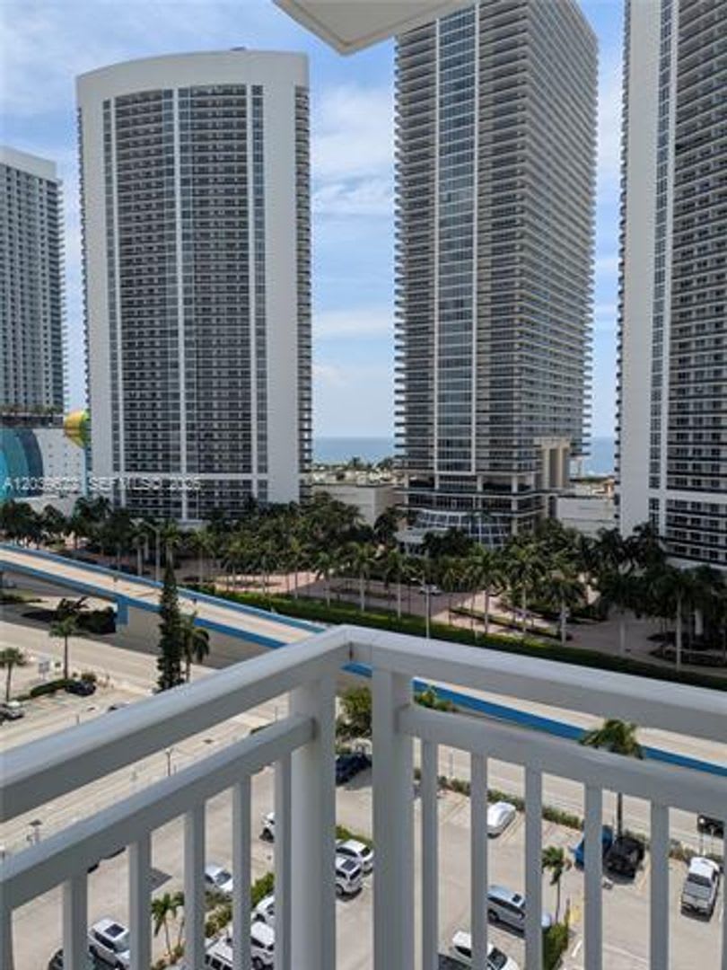 1849 S Ocean Dr cu-1407, Hallandale Beach, FL 33009 – photo 2