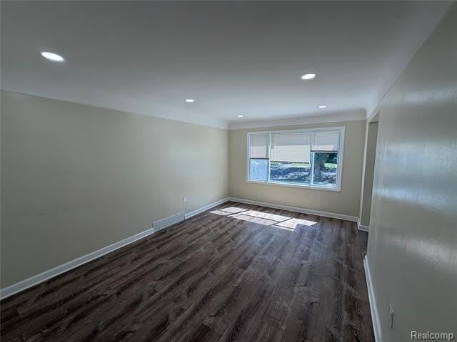 7459 Asbury Park – photo 3