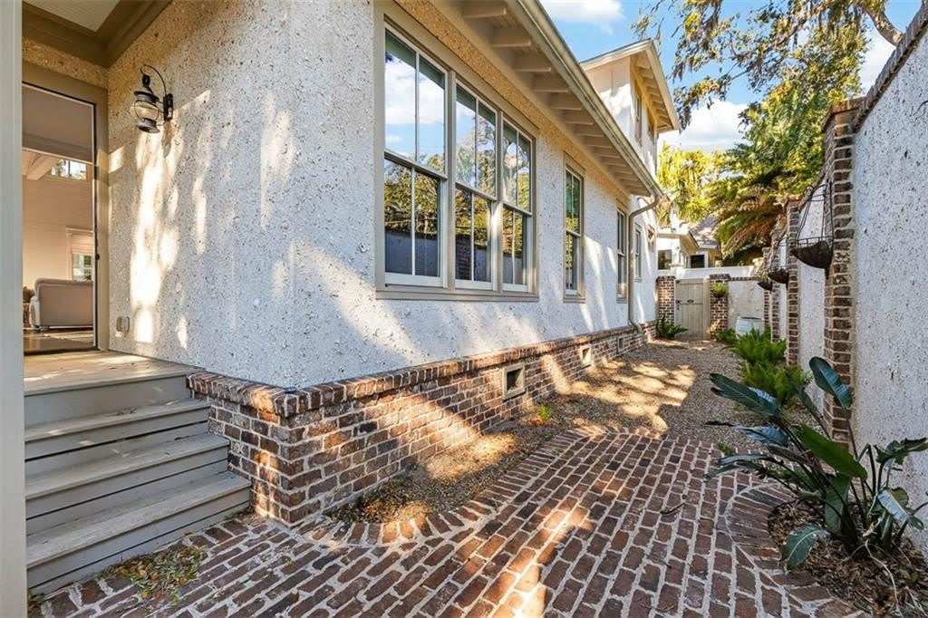 1030 Village Oaks Lane – photo 3
