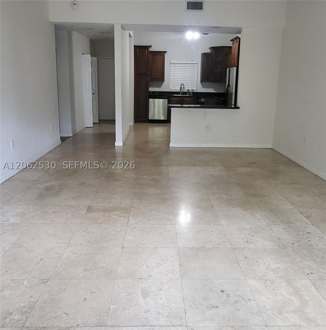 1650 Presidential Way – photo 3