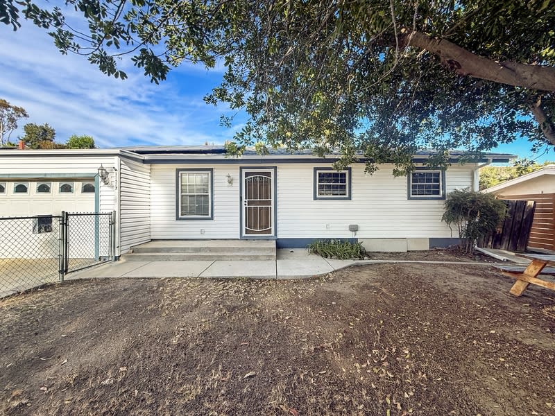 13537 Carriage Road – photo 2