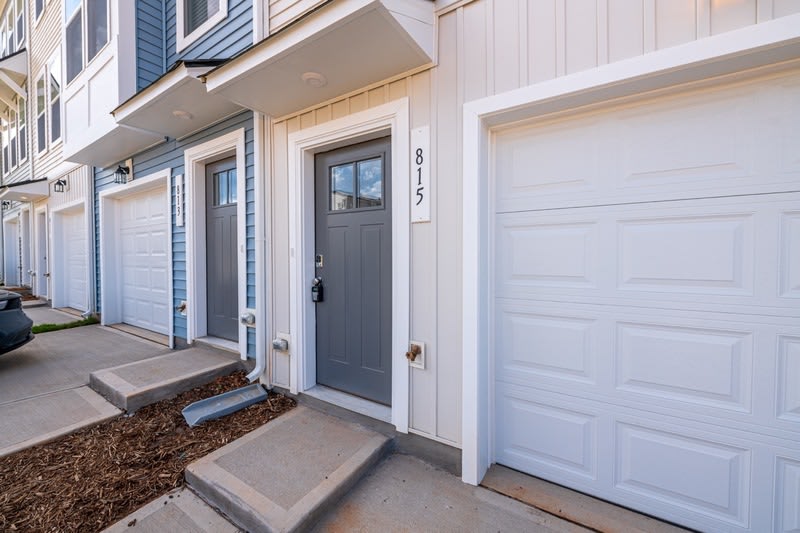 815 Freston Road – photo 2