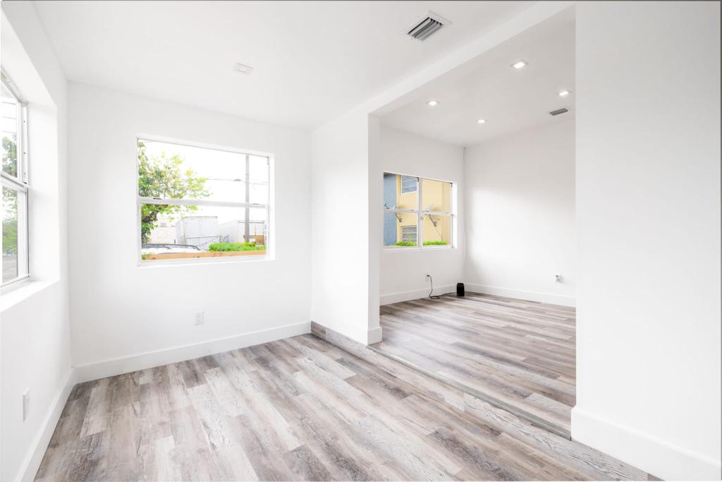 2135 Southwest 4th Street – photo 1