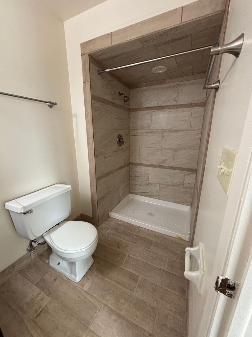 3 Bedroom 2 1/2 Bath Townhome – photo 2