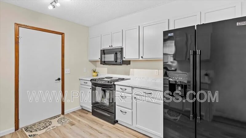 214 Brookside Lane – photo 5