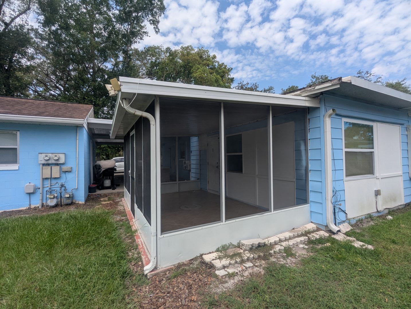 First Floor One Bedroom One Bathroom For Rent Pets Welcome And Private Covered Parking – photo 4