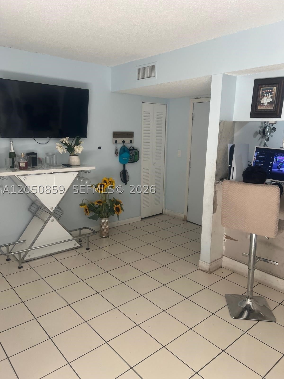 590 NW 114th Ave – photo 3