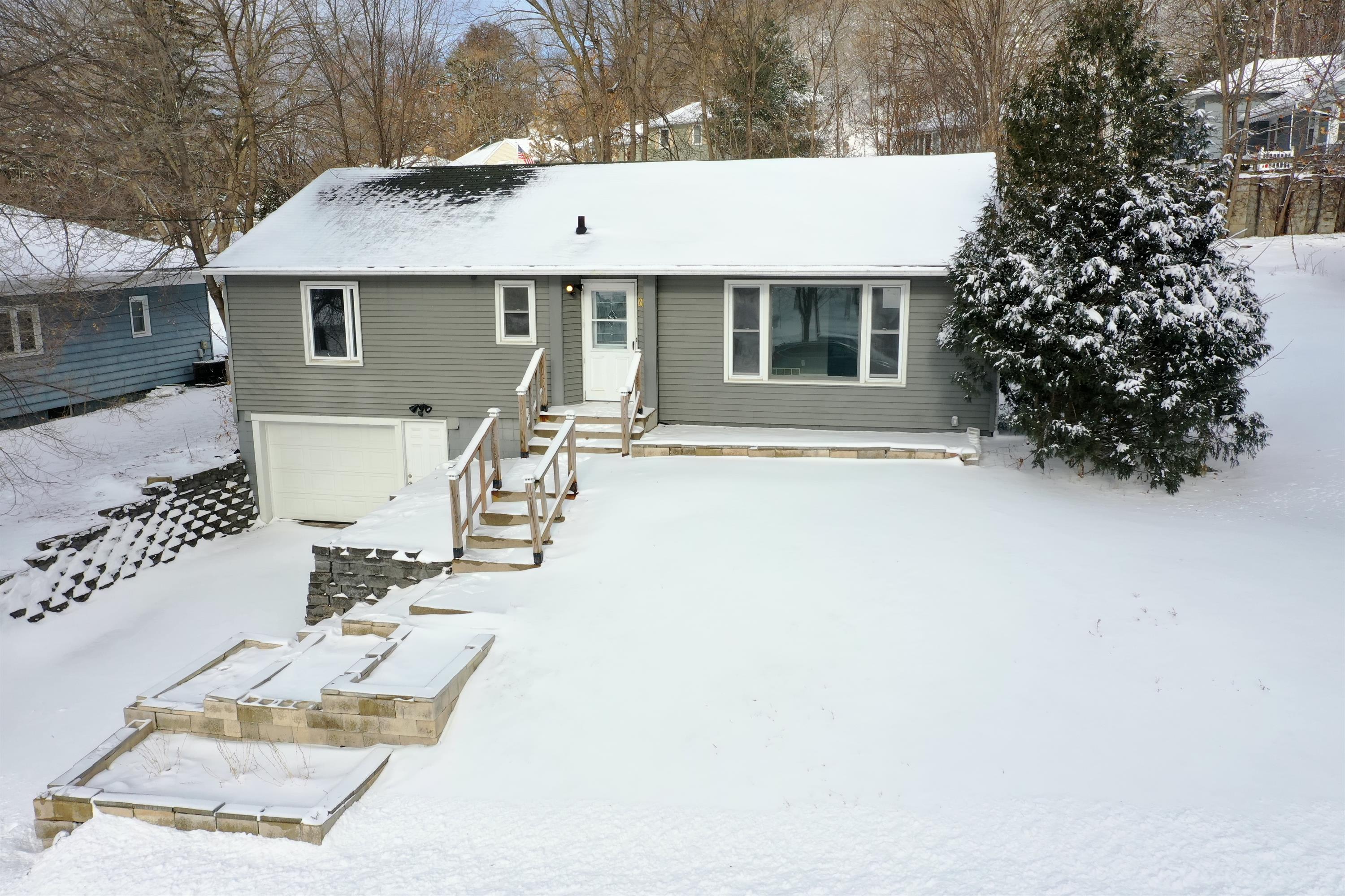 1501 10th Street Northeast – photo 3