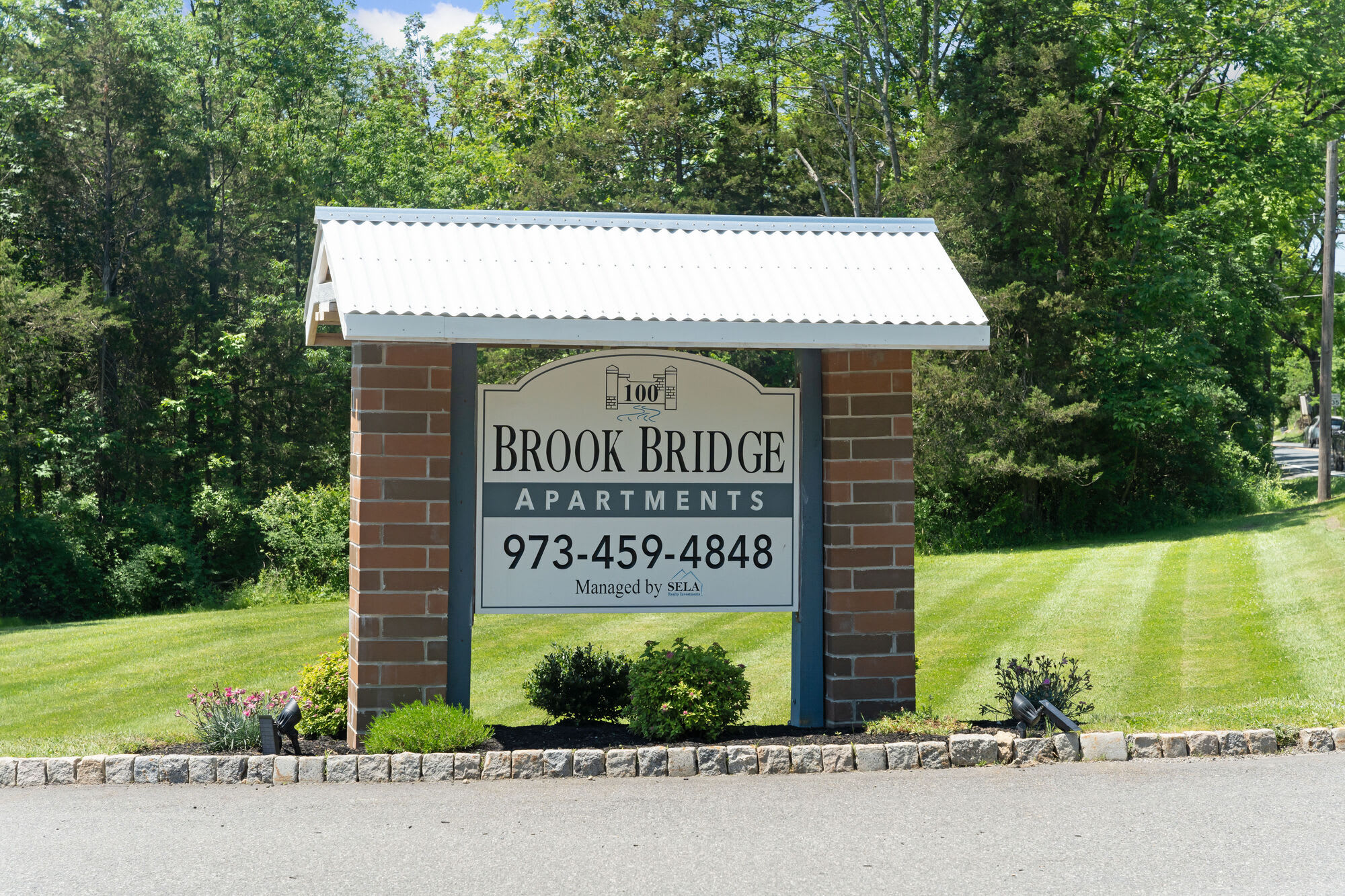 Brook Bridge Apartments – photo 4