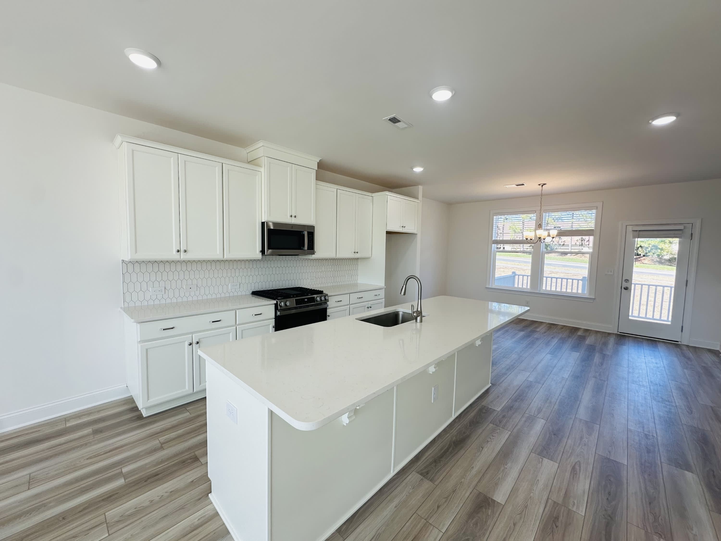 9234 Walnut Hill Road Northwest – photo 5