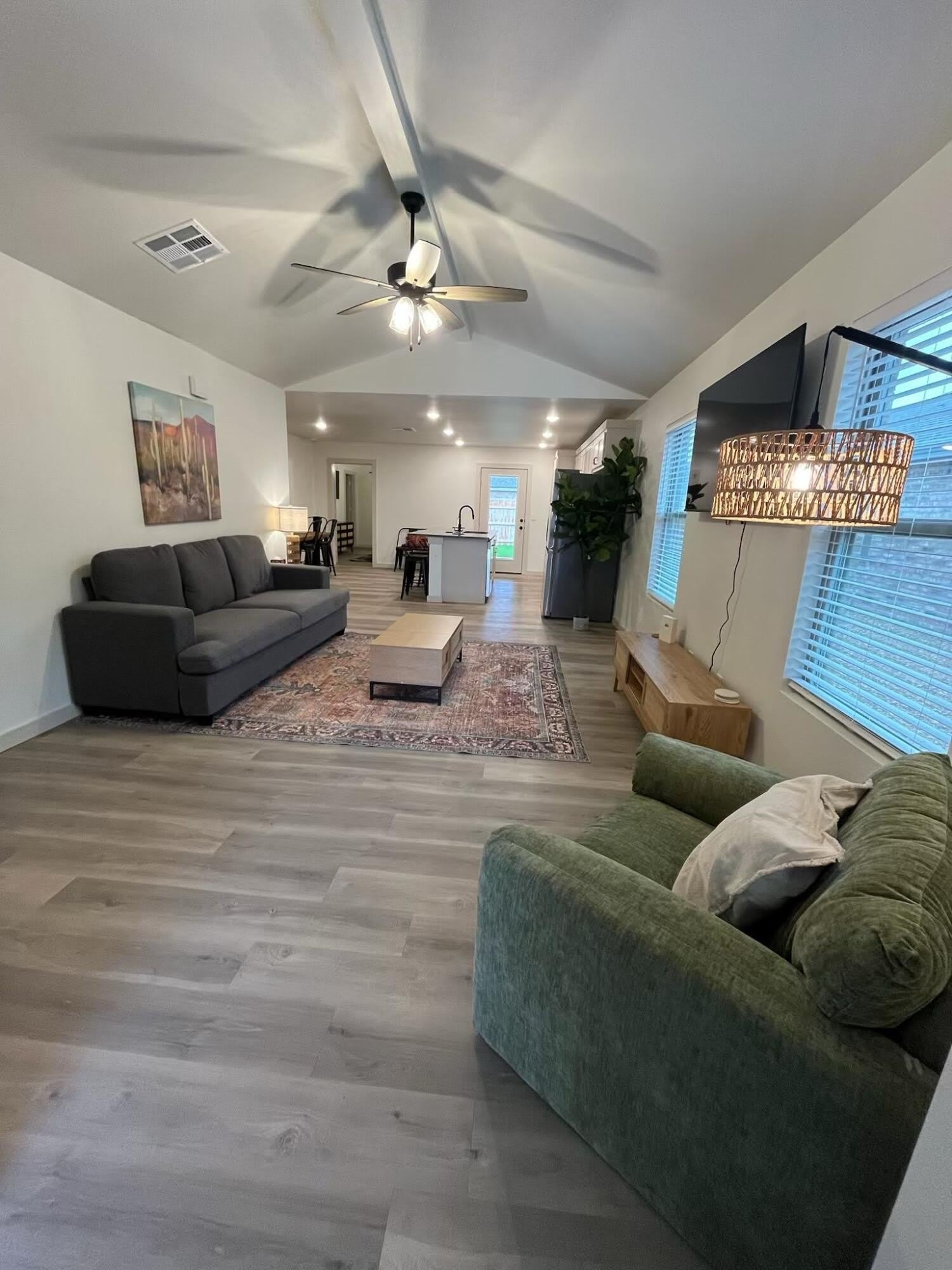 7701 Date Avenue – photo 2