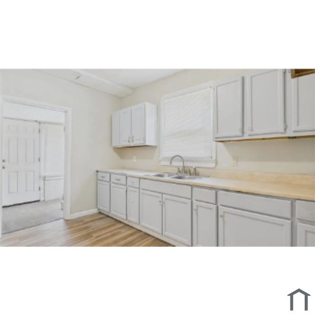 14501 Jenne Ave – photo 3