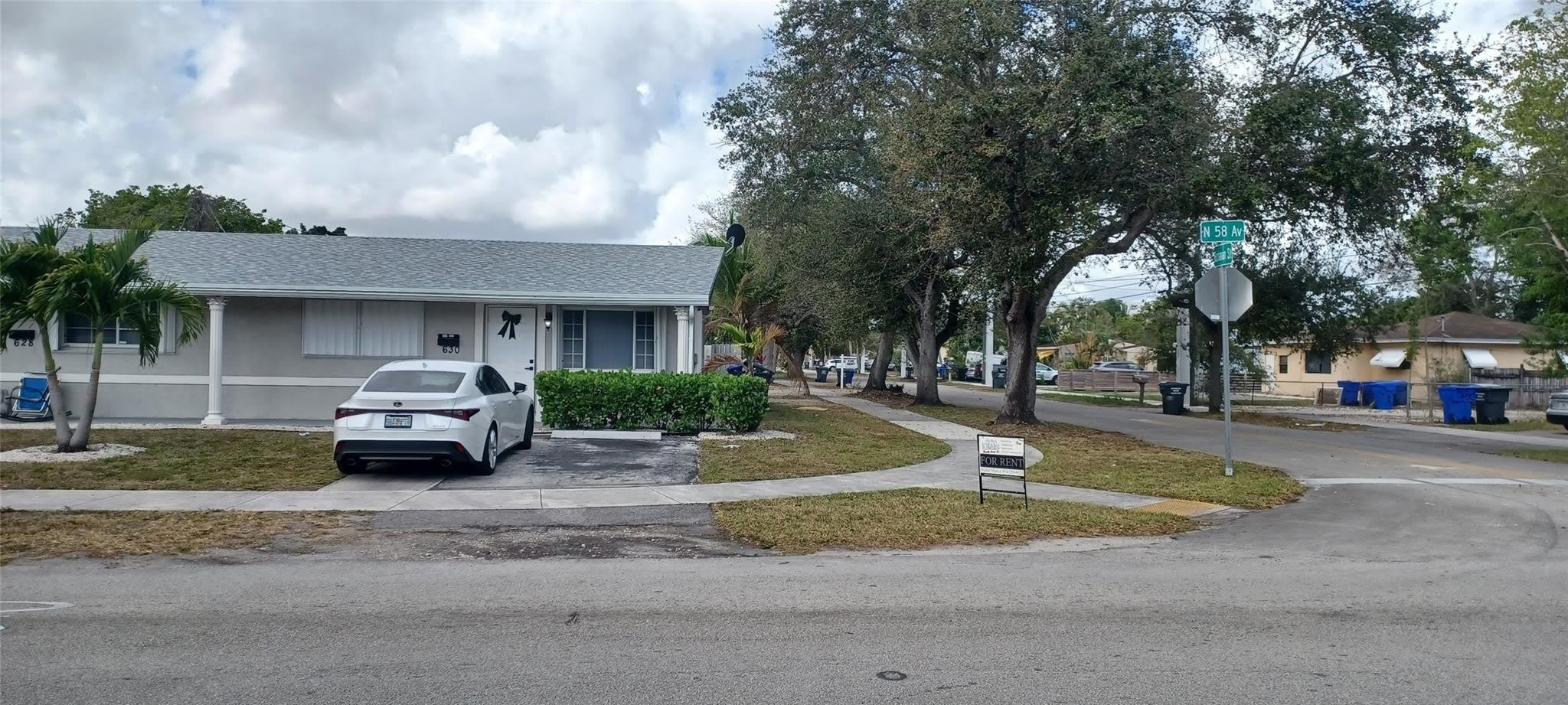 630 N 58th Avenue – photo 2