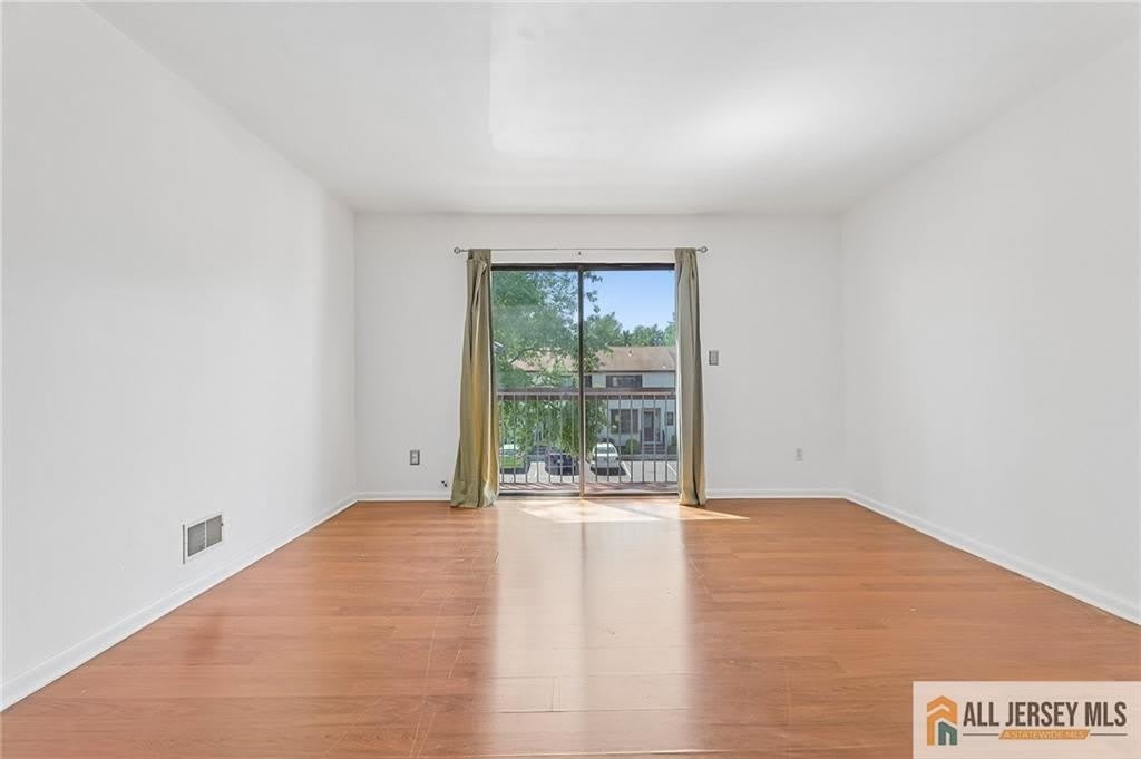 138 Orlando Street – photo 4