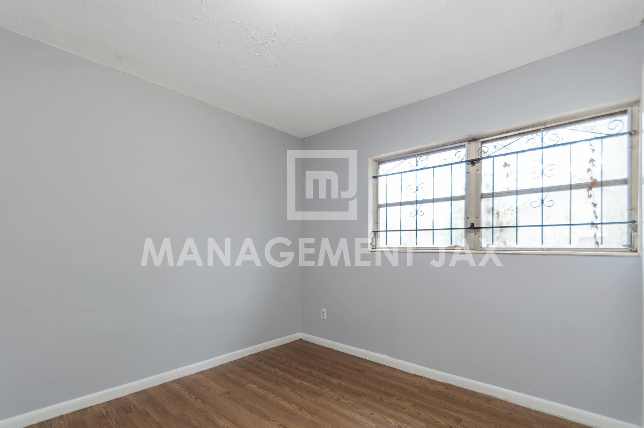 1464 West 6th Street – photo 5