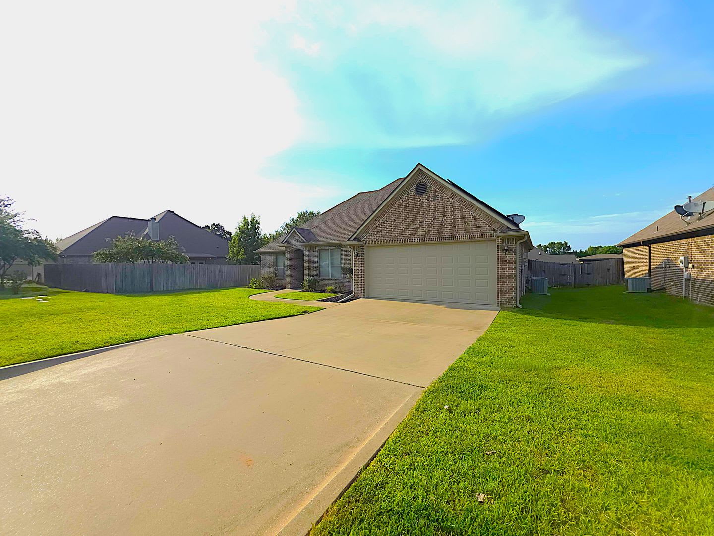 Spacious Family Home for Lease – 11864 Poydras, Tyler, TX 75703 – photo 2