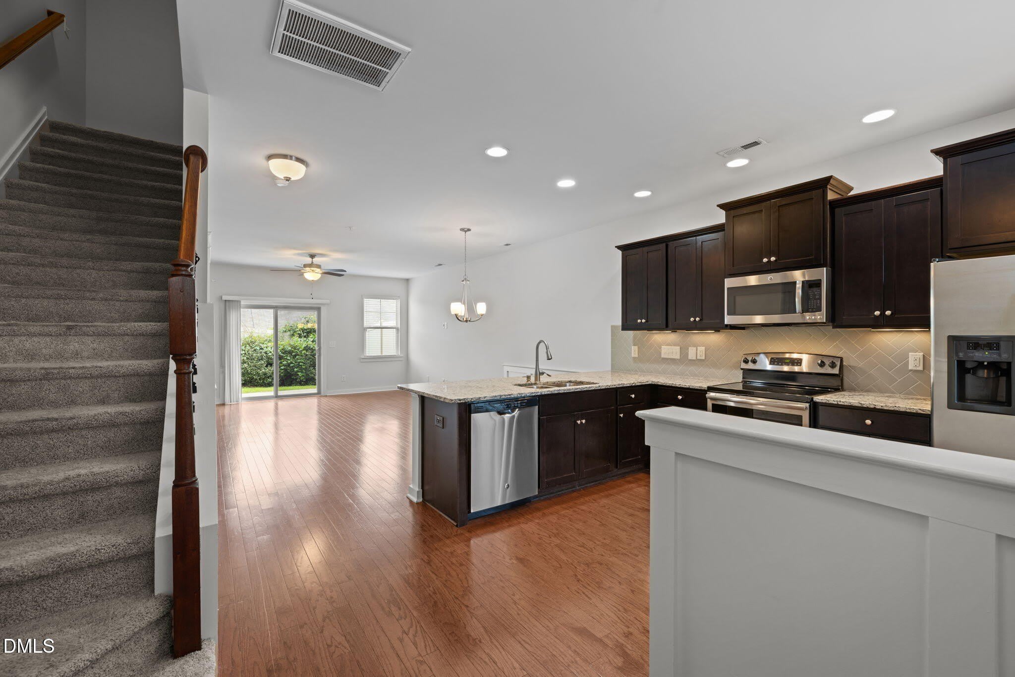 6426 Swatner Drive – photo 2
