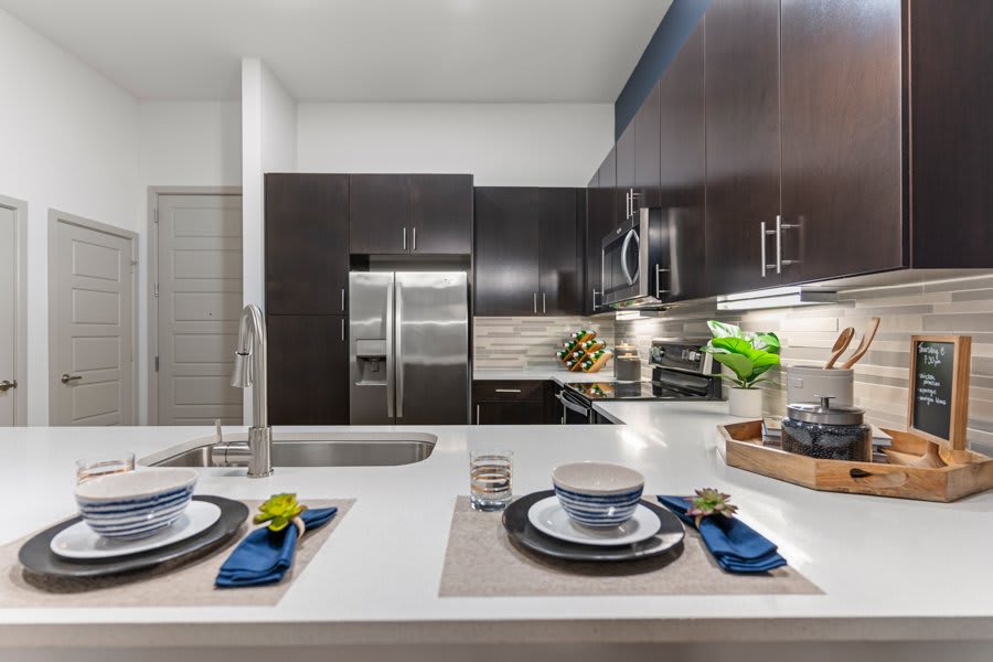 Stella Apartments Uptown – photo 5