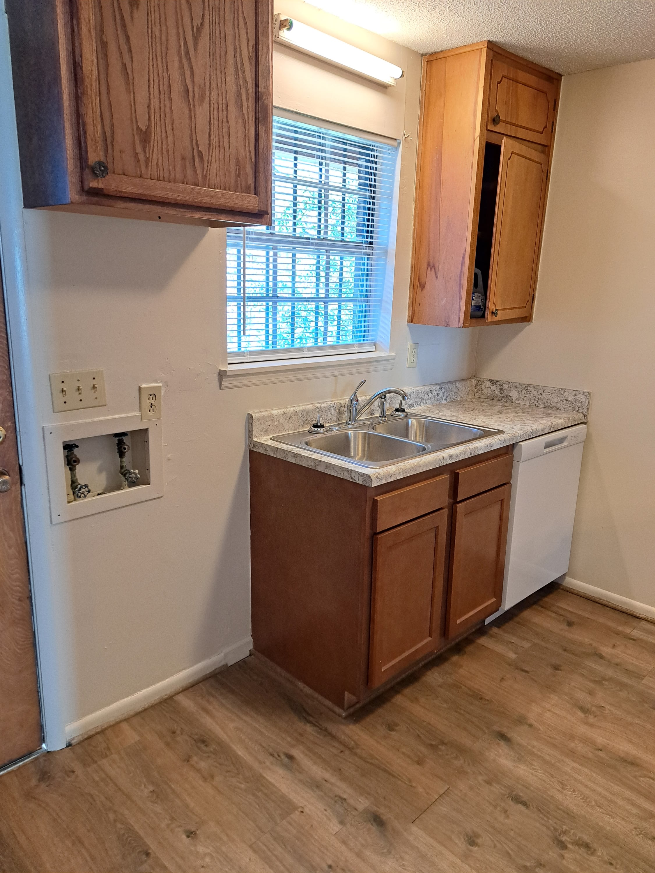 1674-I 11th Place South – photo 3