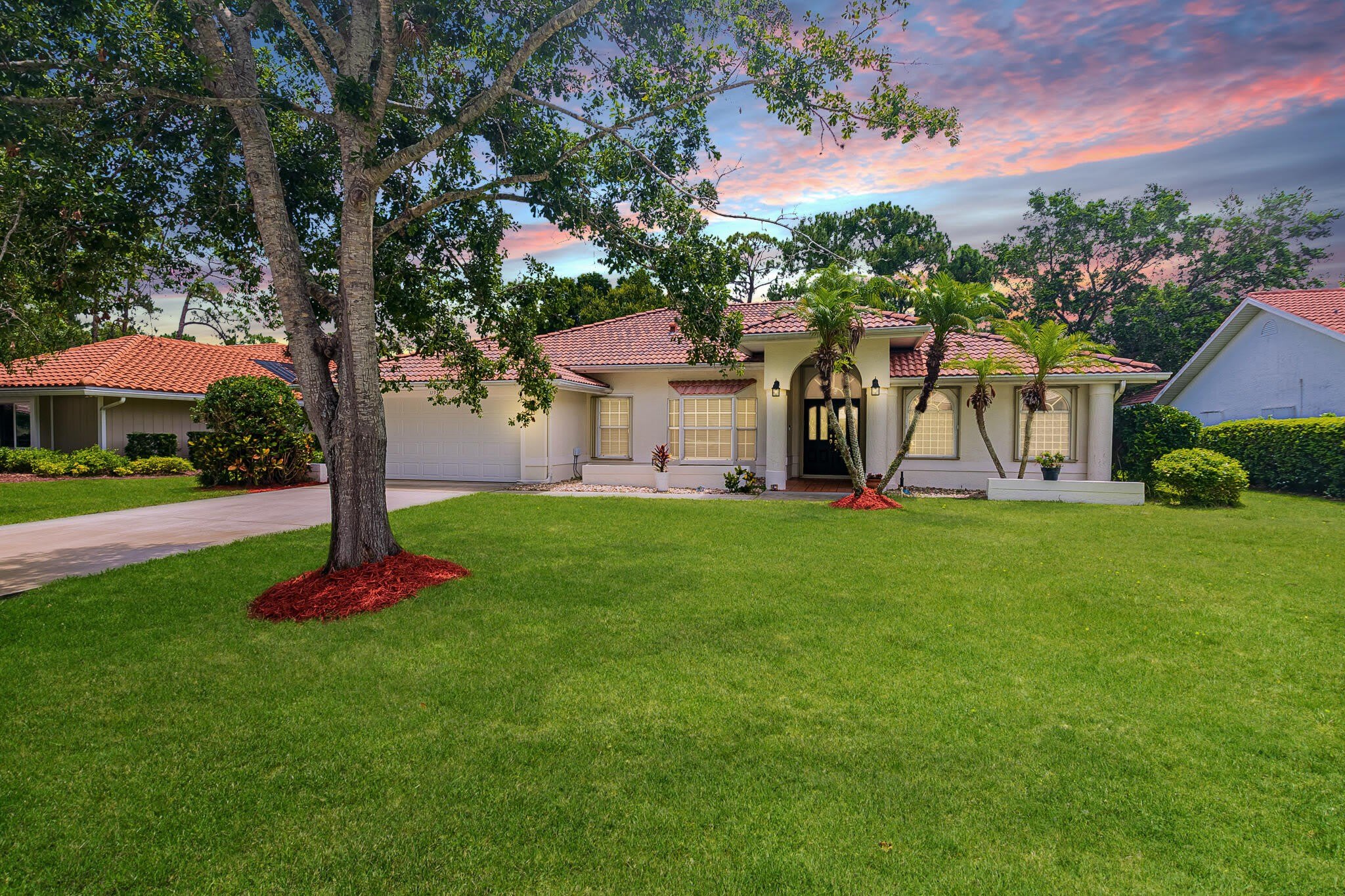1193 SW LIVE OAK Cove – photo 1
