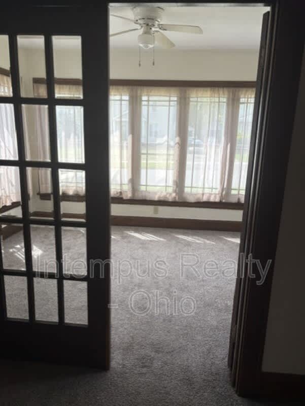 43 Manchester Ave – photo 5
