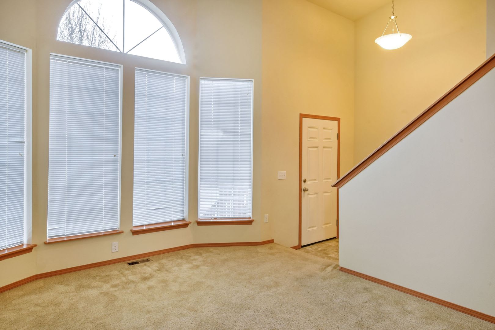 3Bd 2Ba Marysville Split Level – photo 2
