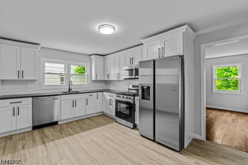115 Smith St – photo 4