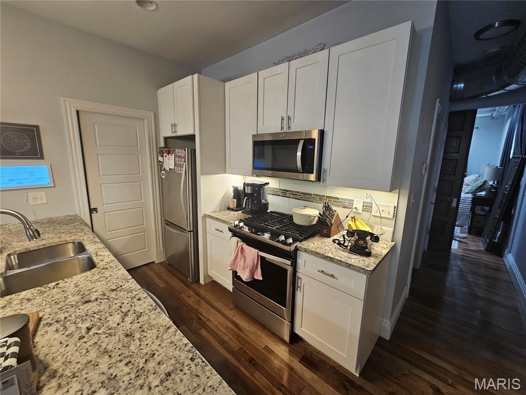 1832 Russell Boulevard – photo 5