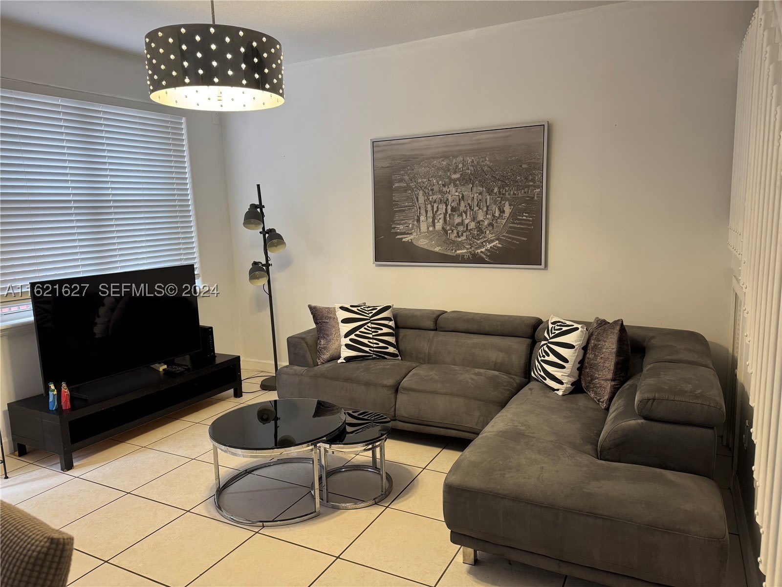 4866 NW 108th Psge – photo 3