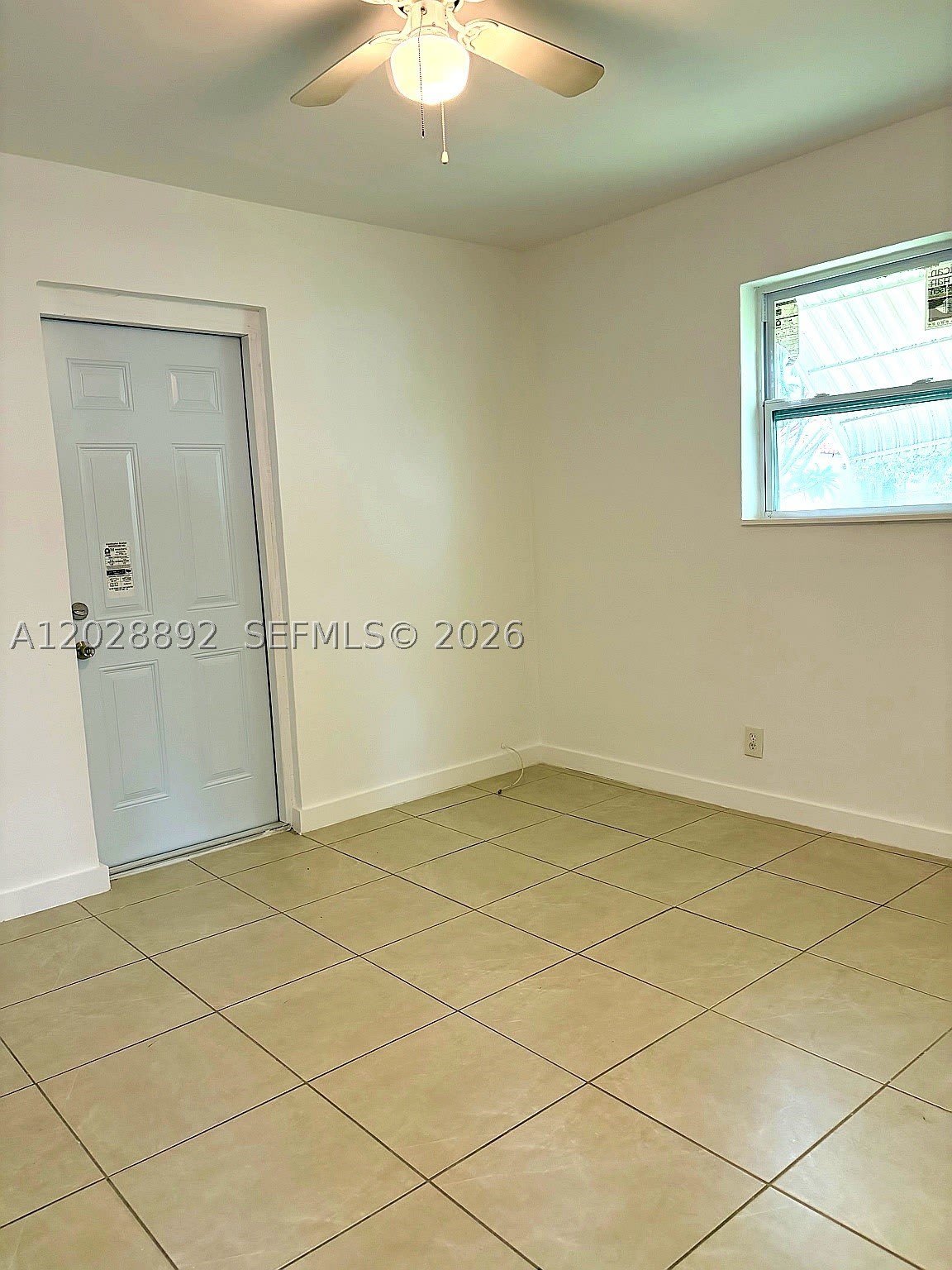 1629 Taft St – photo 5