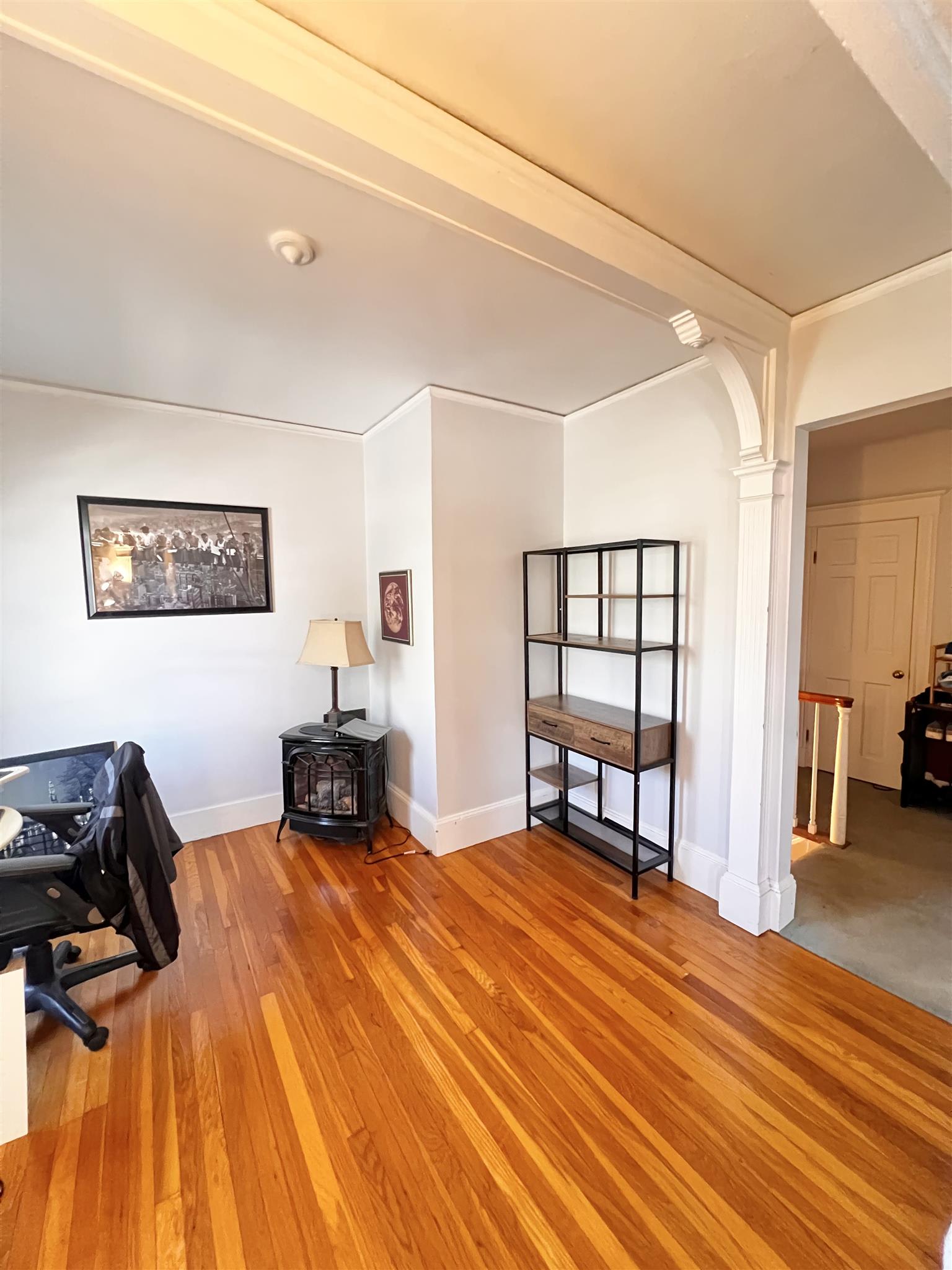 47 Rogers Ave – photo 3