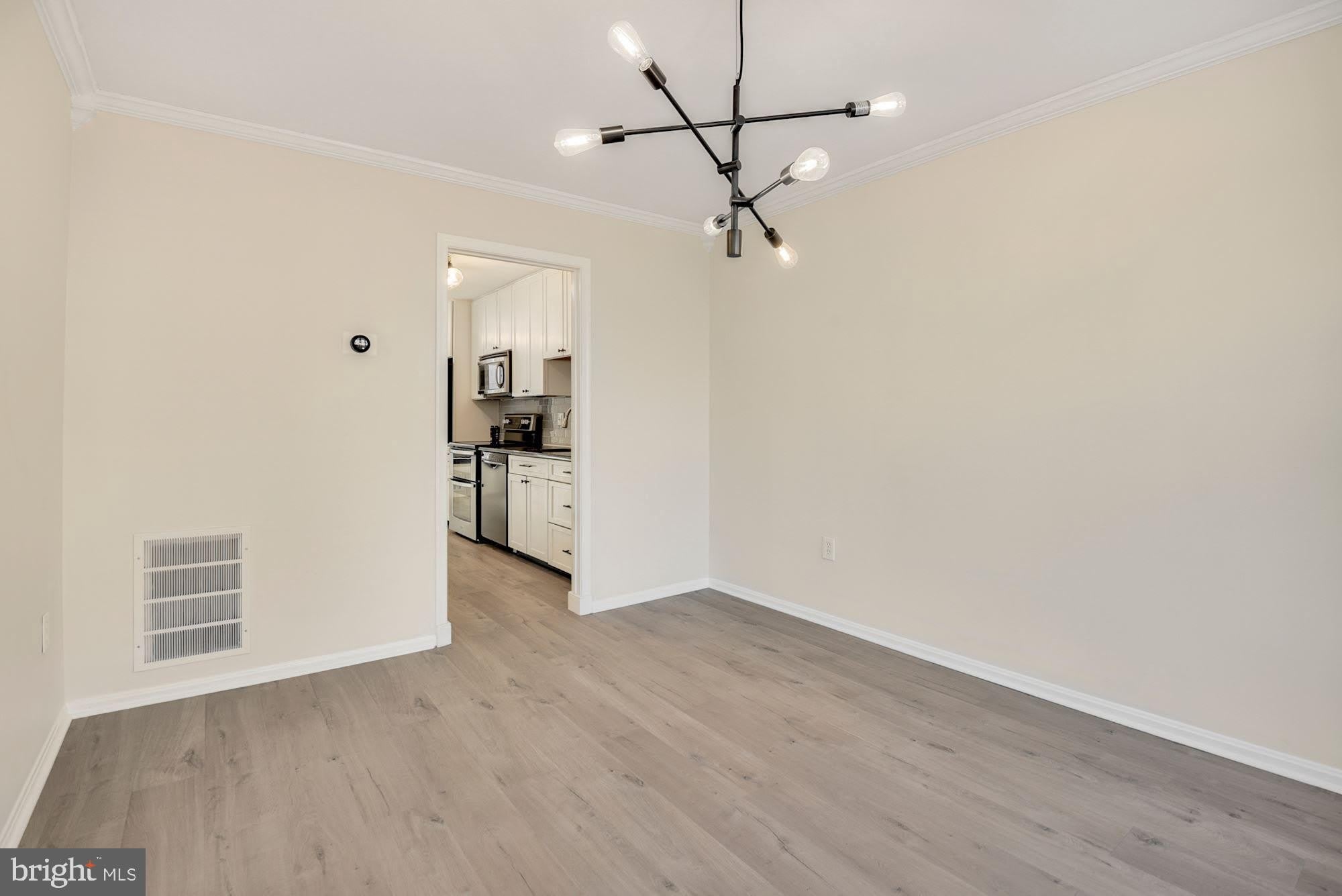 7572 WESTLAKE Terrace – photo 5
