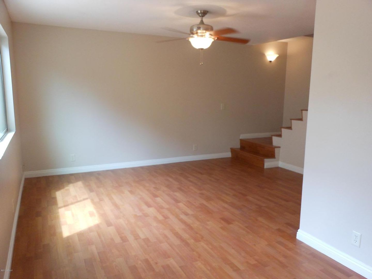 One Month Free On Oac And 13 Month Lease Location Minutes From Old Town Scottsdale Fashion Square And Asu – photo 3
