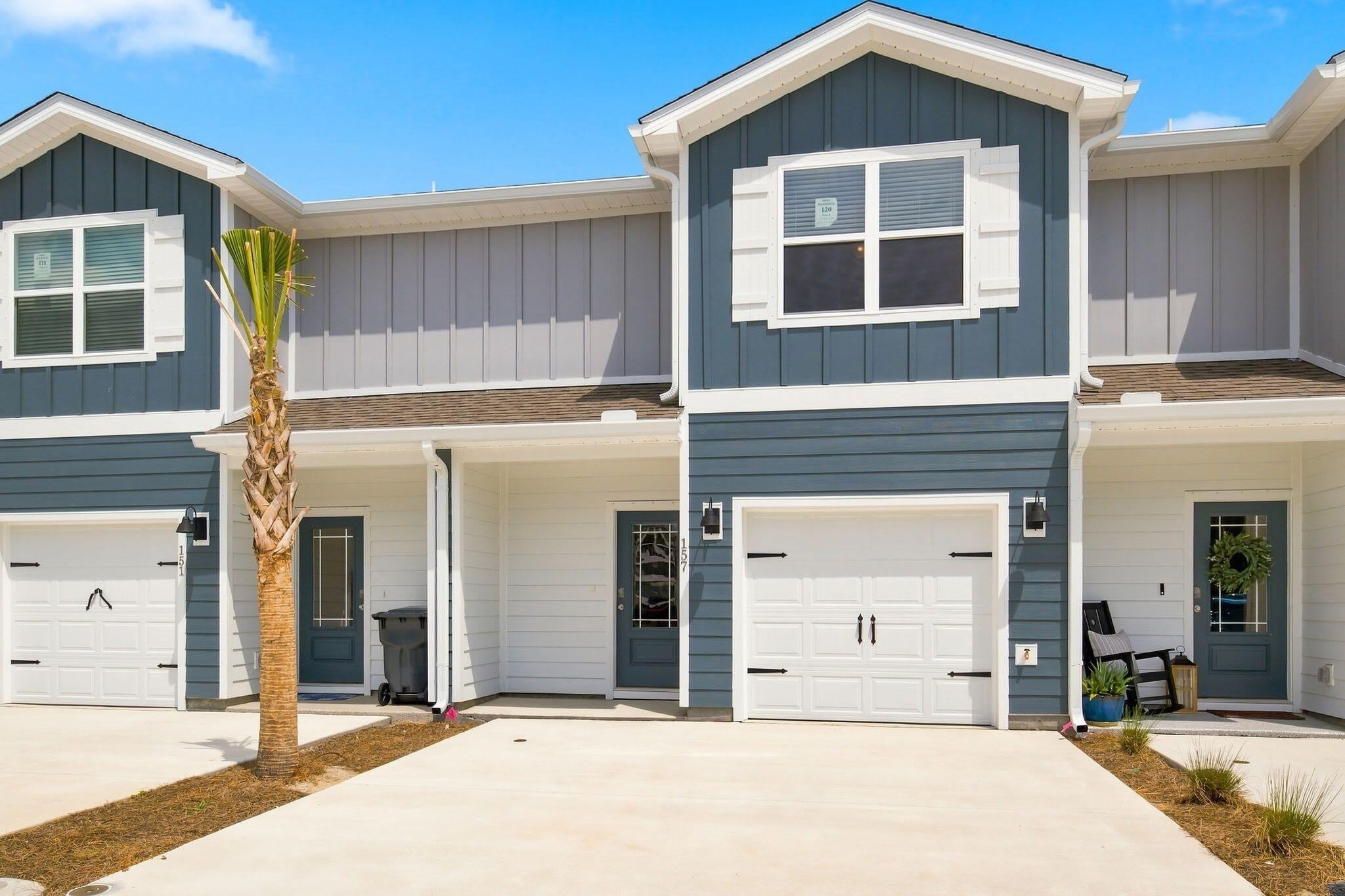157 Hawk Street – photo 1