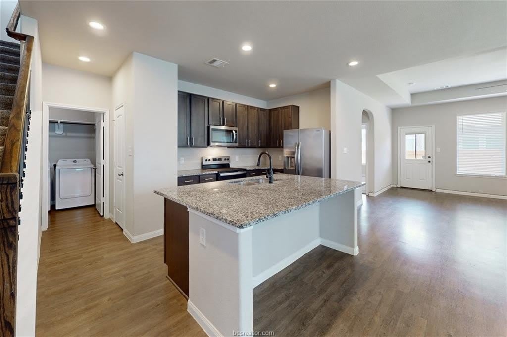 5763 Paseo Place – photo 5