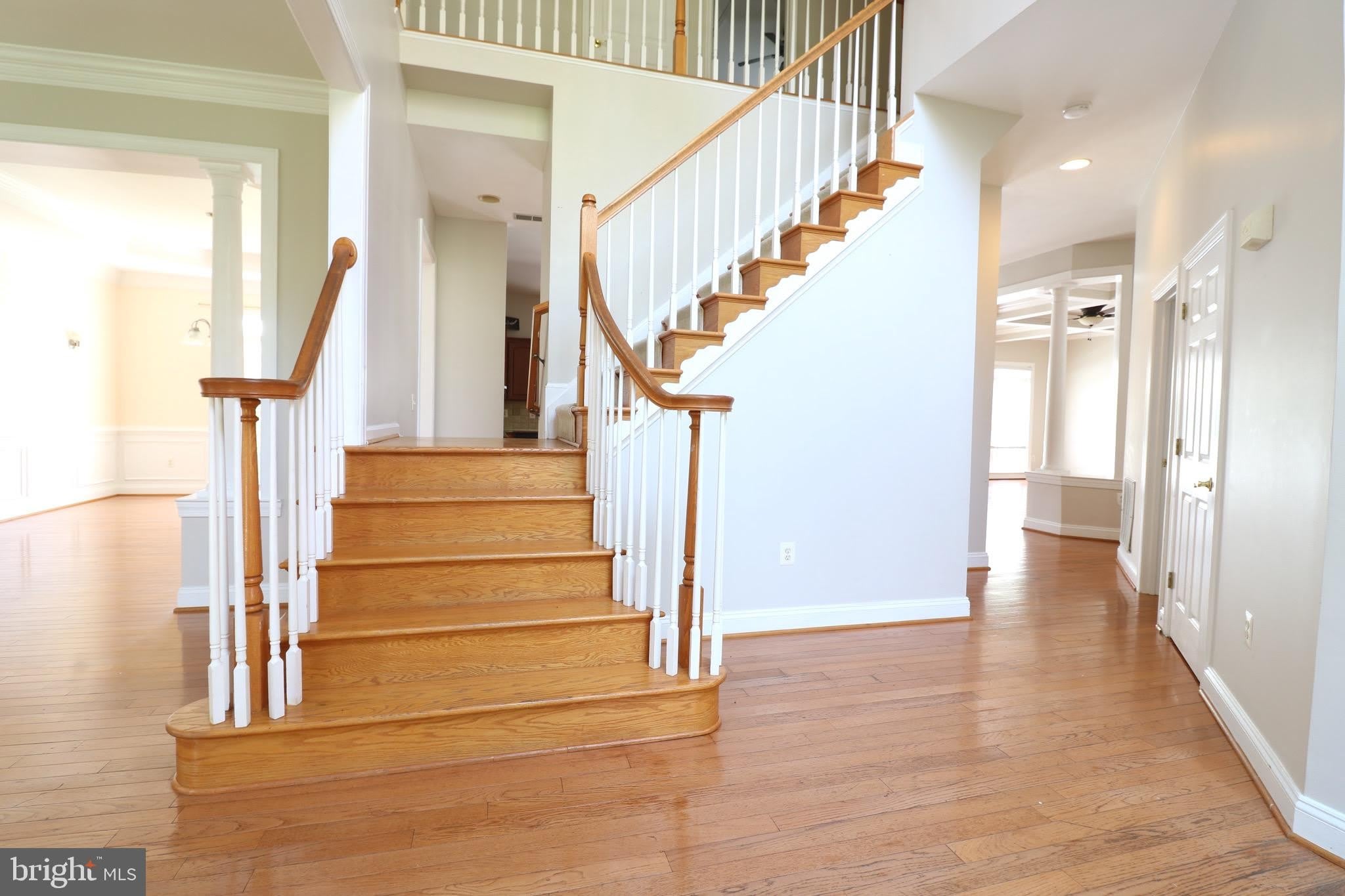 22078 VANTAGE POINTE Place – photo 2
