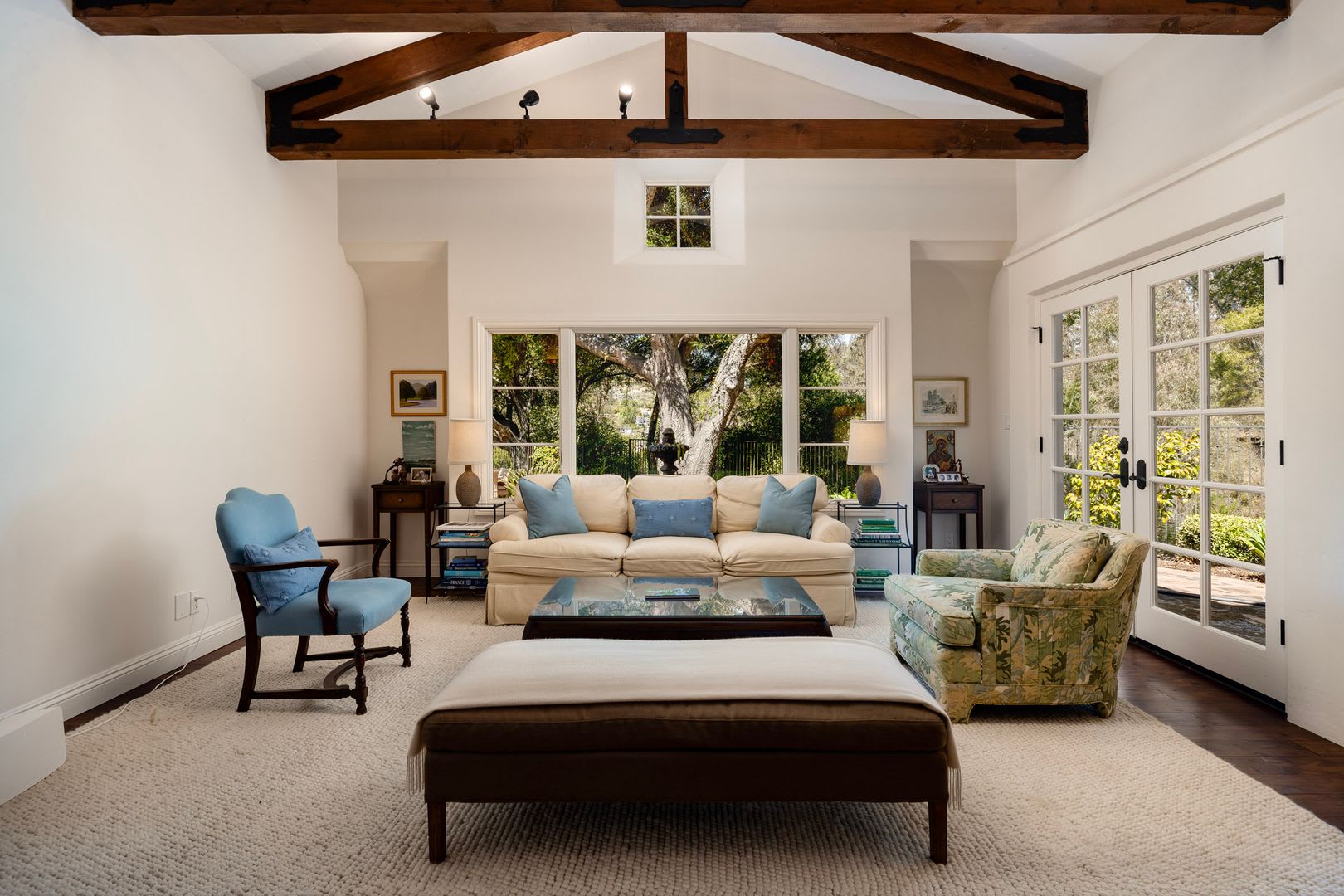 Experience the beauty and tranquility of Montecito living at “Casa Bella Monte! – photo 5