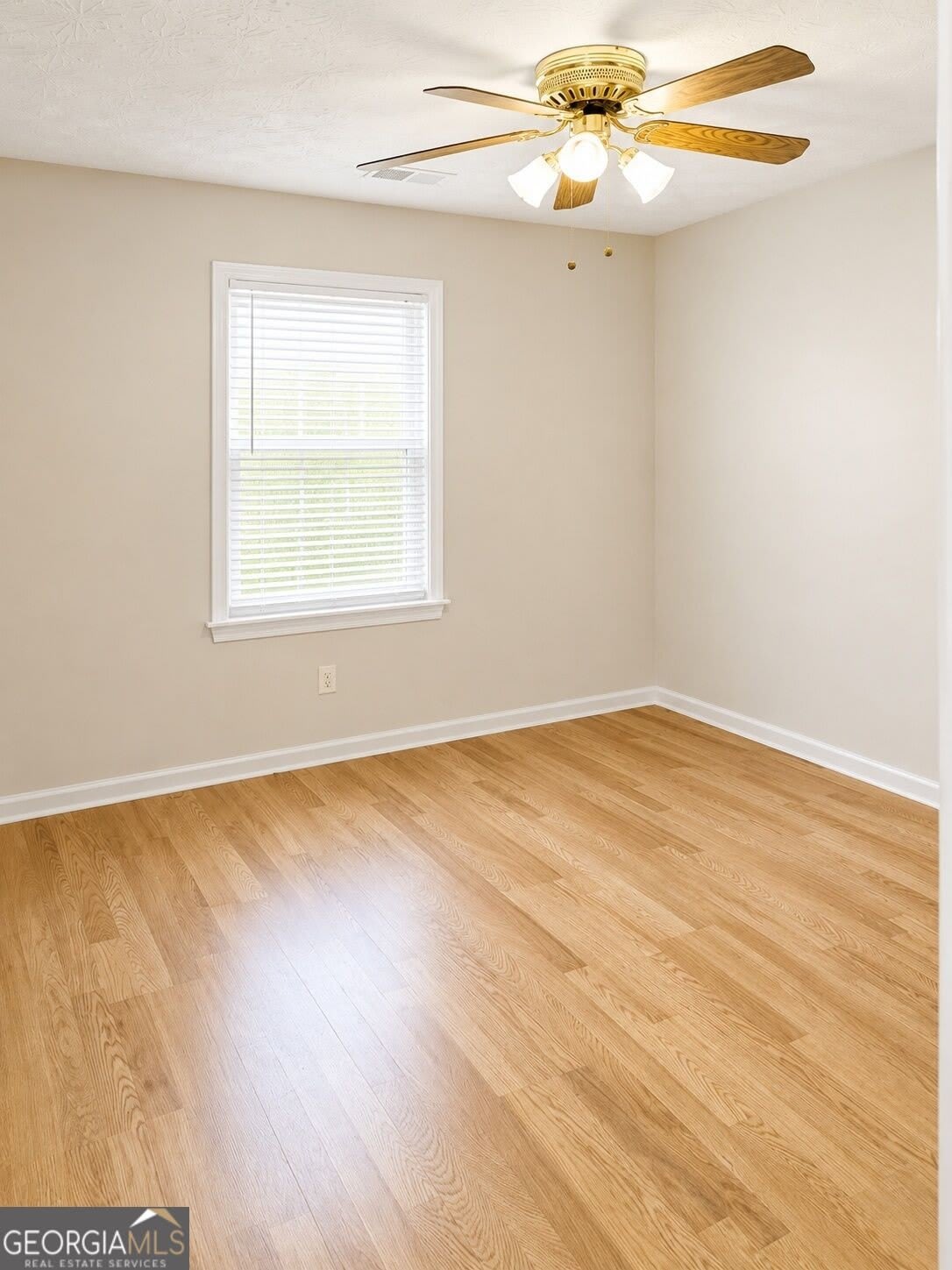 341 Freeport Drive – photo 4