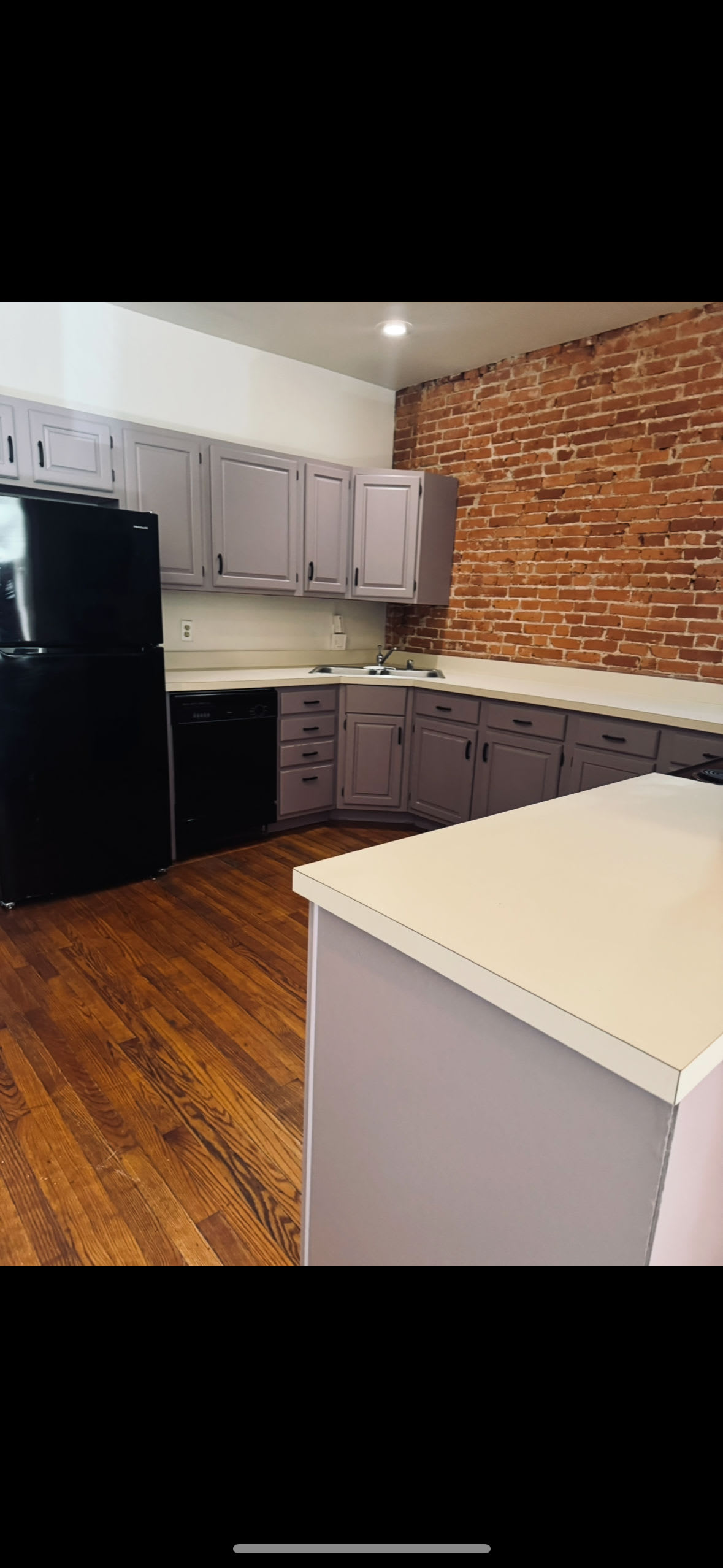 1215 West 7th Street – photo 1